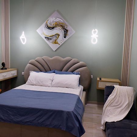 City Center Rooms And Apartments Дуррес Экстерьер фото